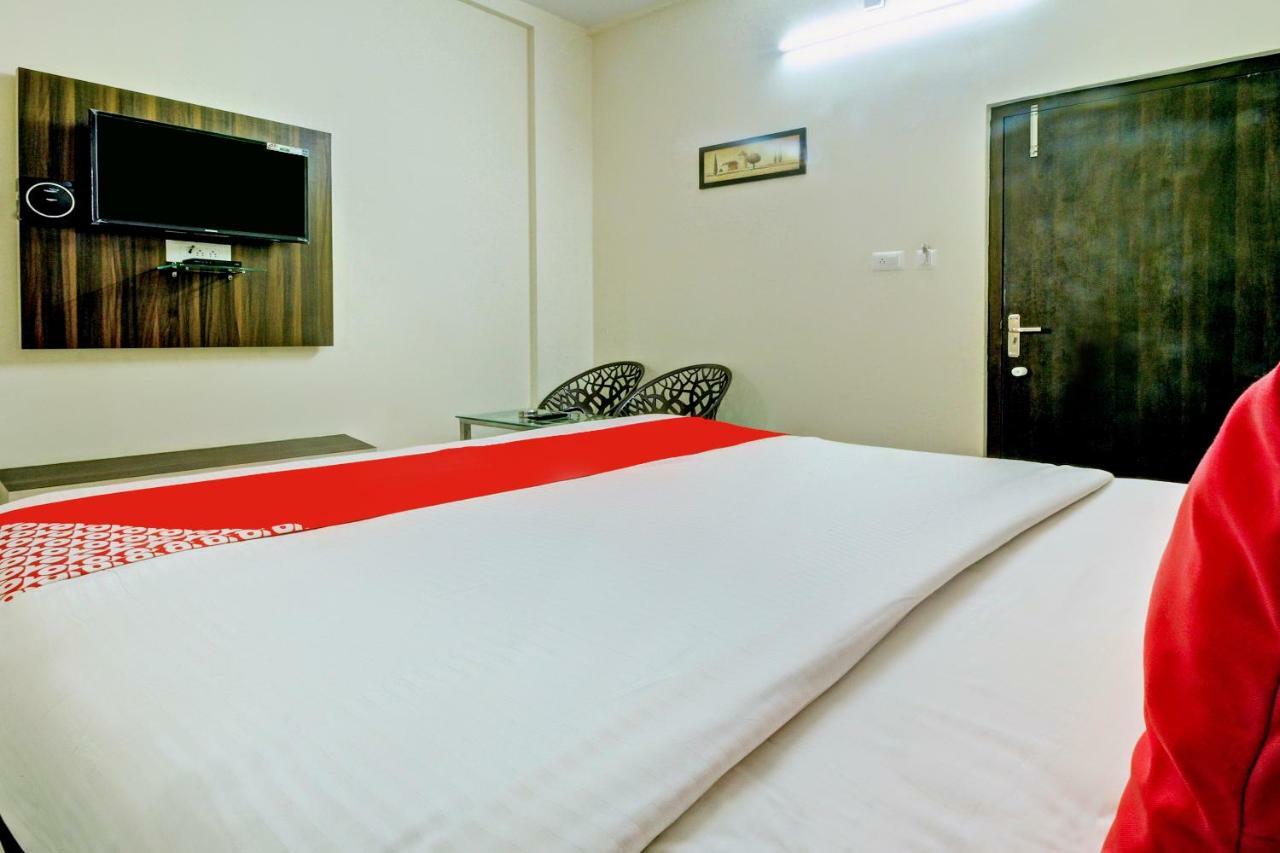 Oyo 29405 Leela Paradise Villa Hassan Ngoại thất bức ảnh